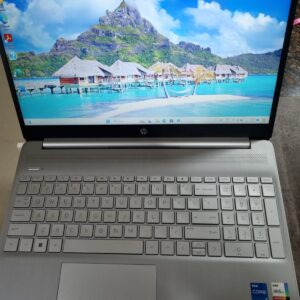 Notebook HP  I5 11vaGen