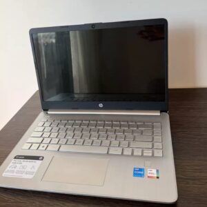 Notebook HP  I5 11vaGen